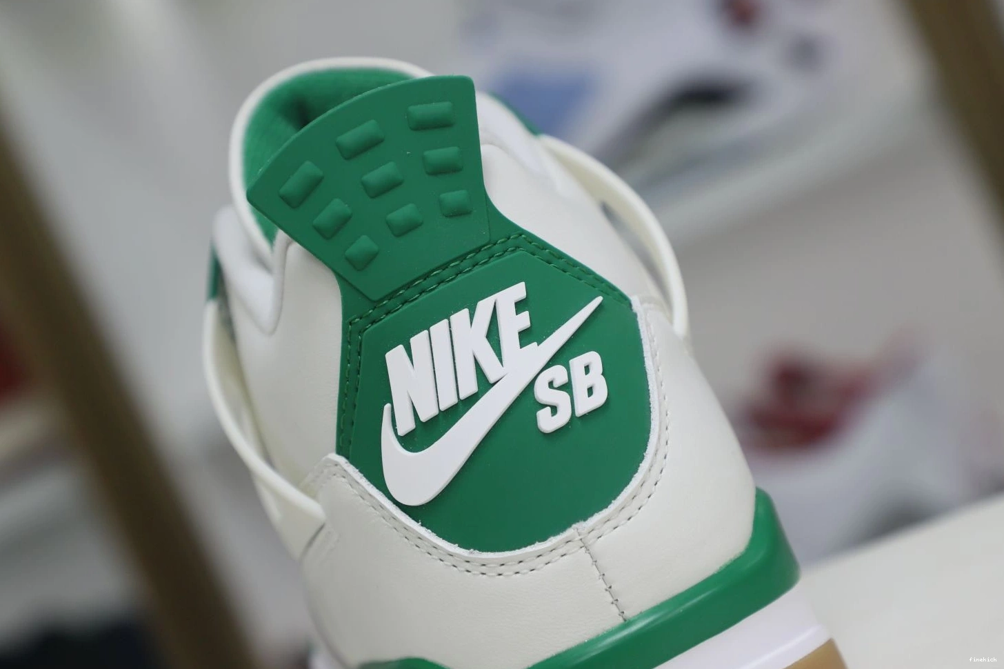 GREEN' RETRO 4 JORDAN 'PINE AIR SB NIKE X 0311